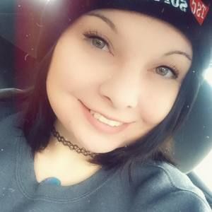 Meet your Posher, Kendra